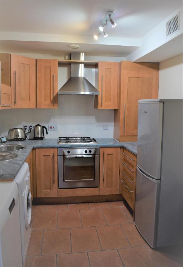 Airdrie Apartments Esterno foto